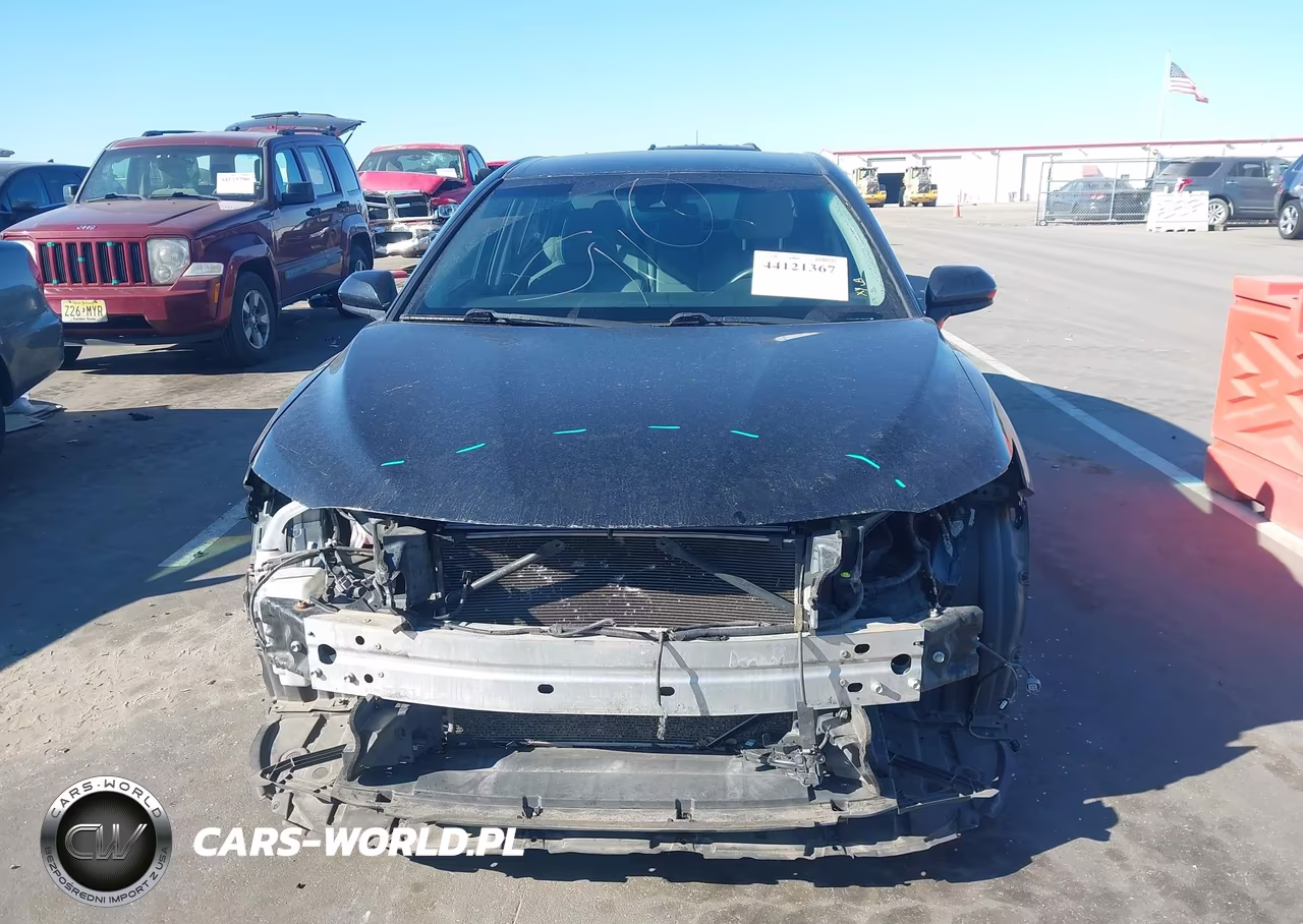 2018 Toyota Camry Se VIN:4T1B11HK2JU663979 - 13