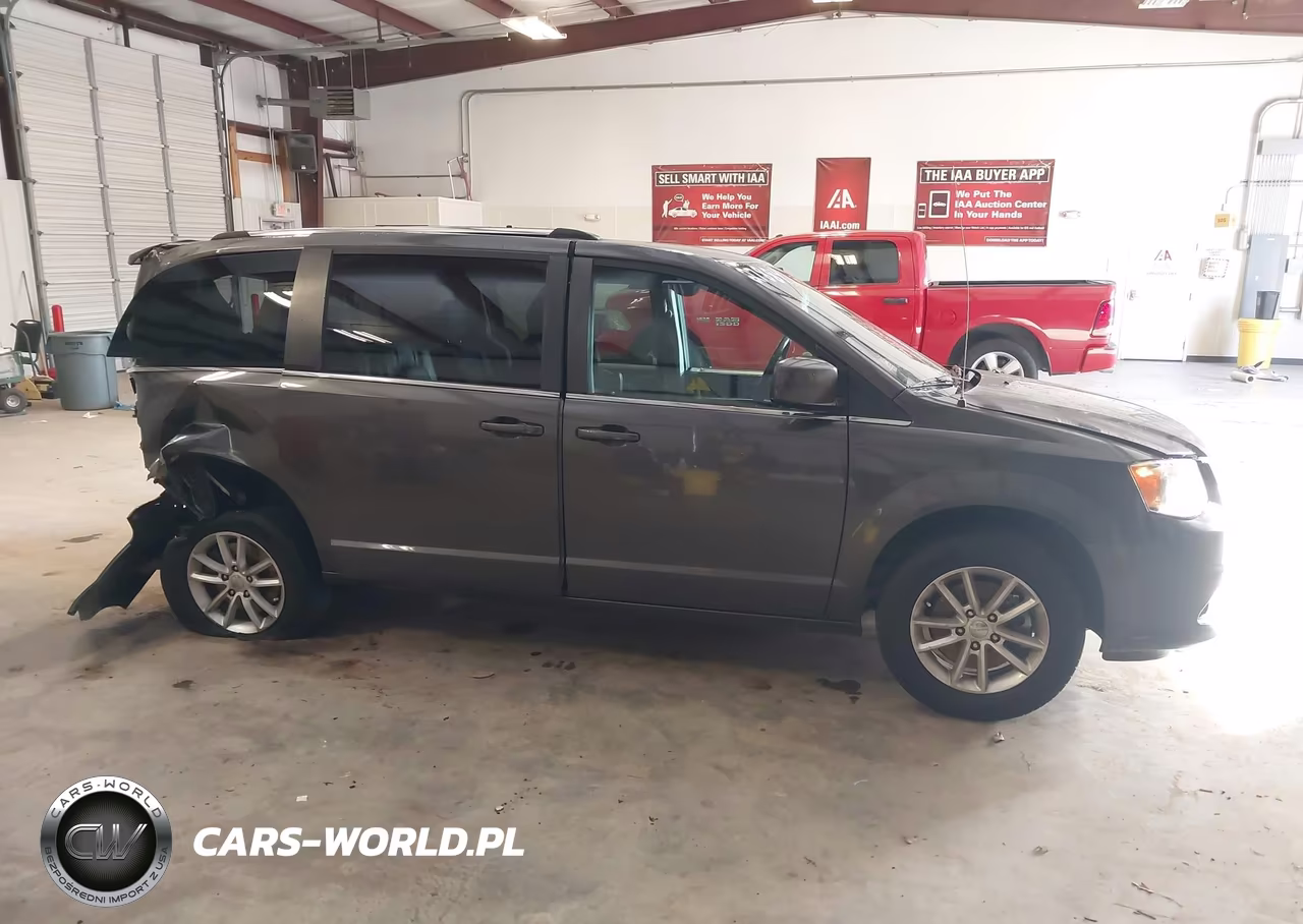 2018 Dodge Grand Caravan Sxt VIN:2C4RDGCG5JR215524 - 14