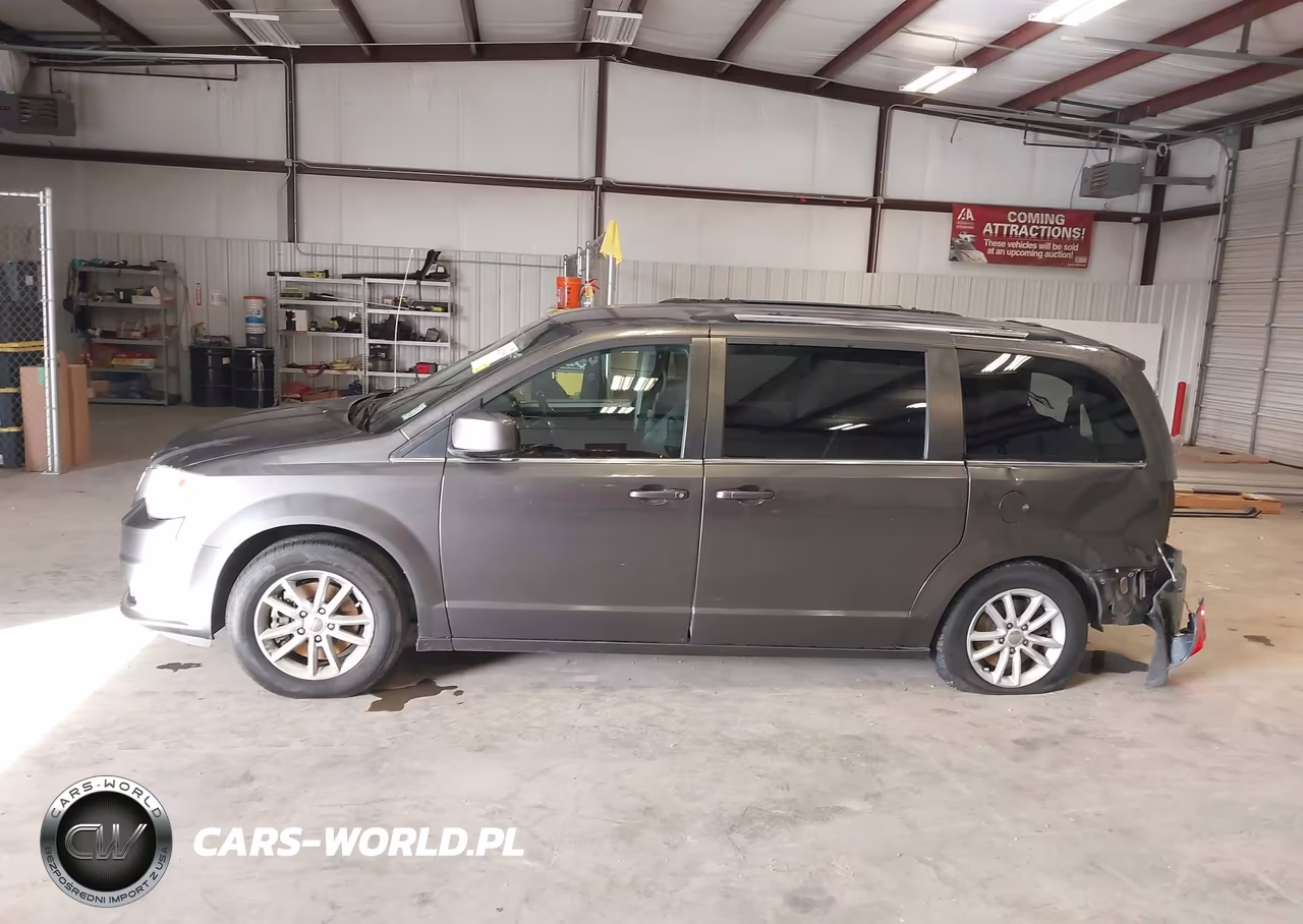 2018 Dodge Grand Caravan Sxt VIN:2C4RDGCG5JR215524 - 15