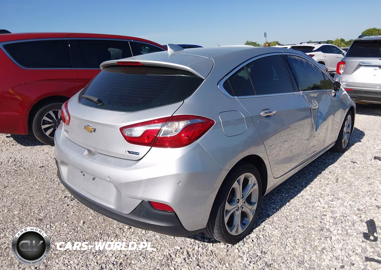 2017 Chevrolet Cruze Premier Auto VIN:3G1BF6SM3HS579900 - 4