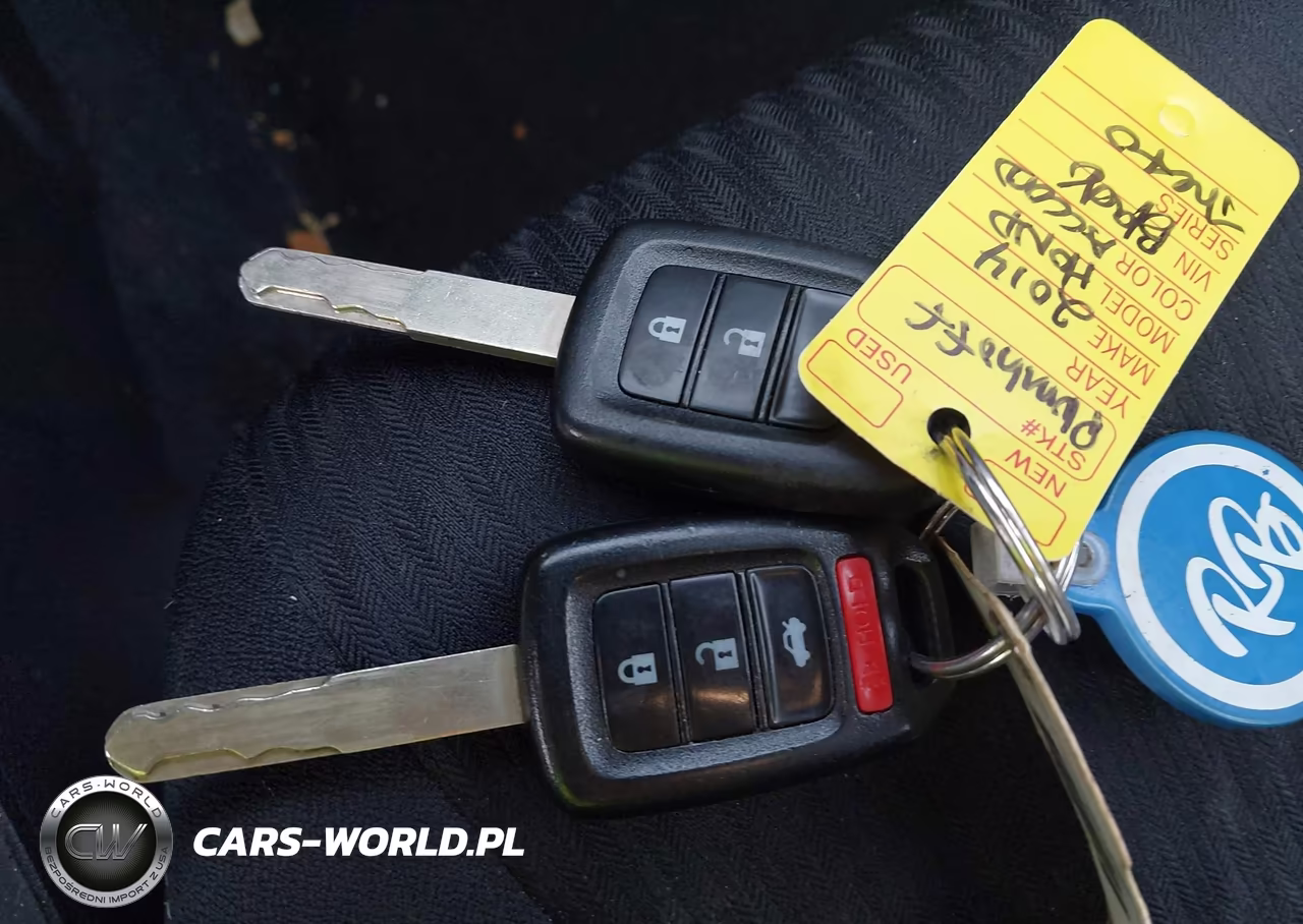 2014 Honda Accord Sport VIN:1HGCR2F56EA251402 - 11
