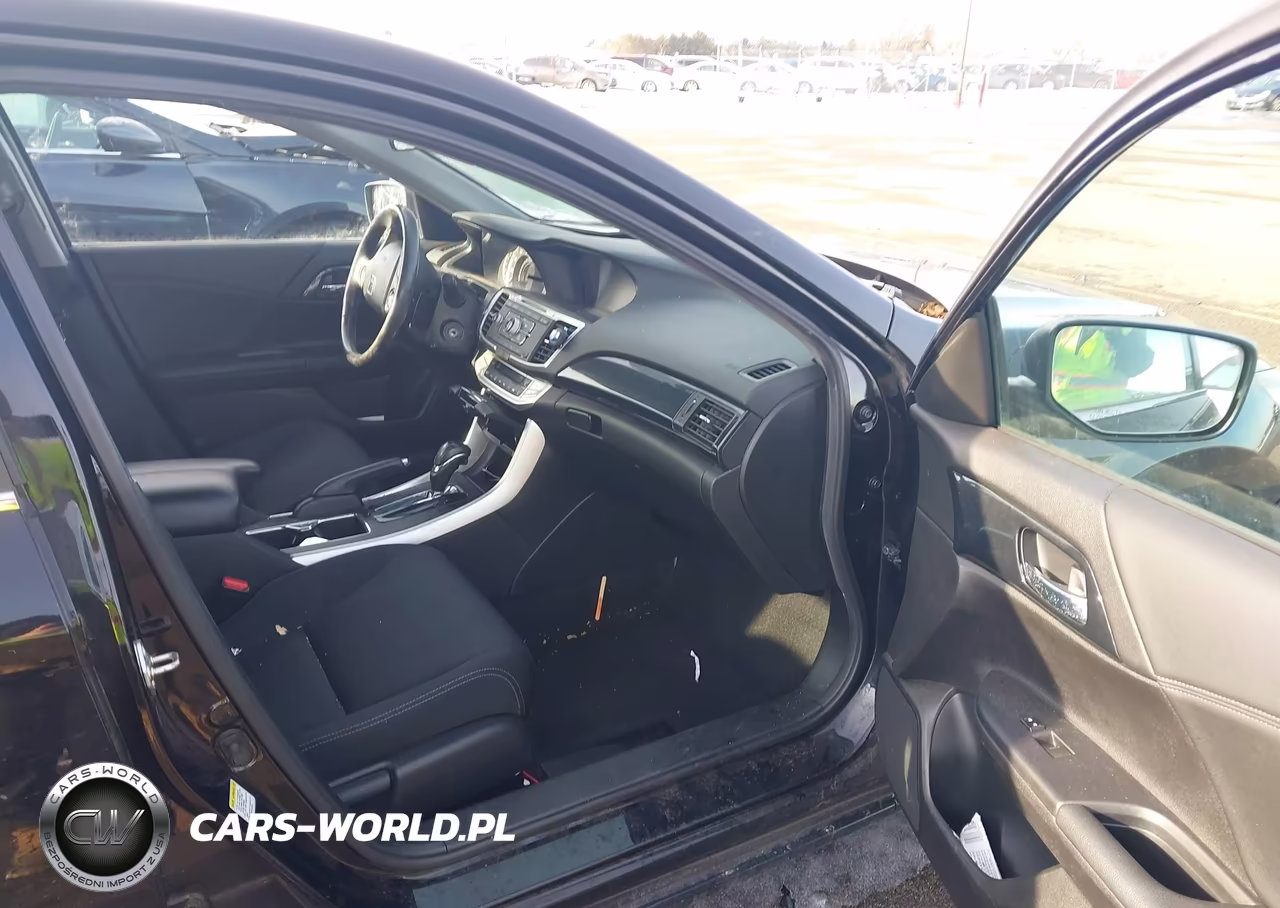 2014 Honda Accord Sport VIN:1HGCR2F56EA251402 - 5