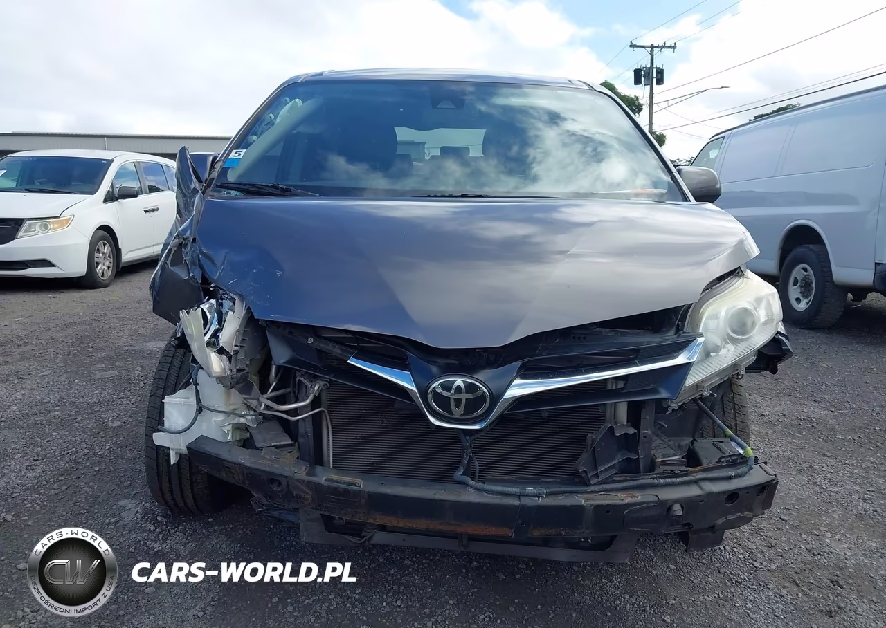 2019 Toyota Sienna Le 8 Passenger VIN:5TDKZ3DC3KS990324 - 13