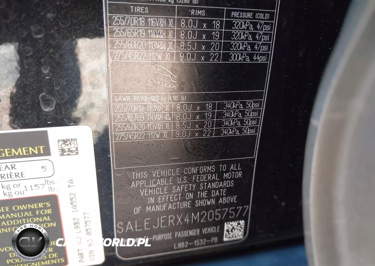2021 Land Rover Defender 110 S VIN:SALEJERX4M2057577 - 9