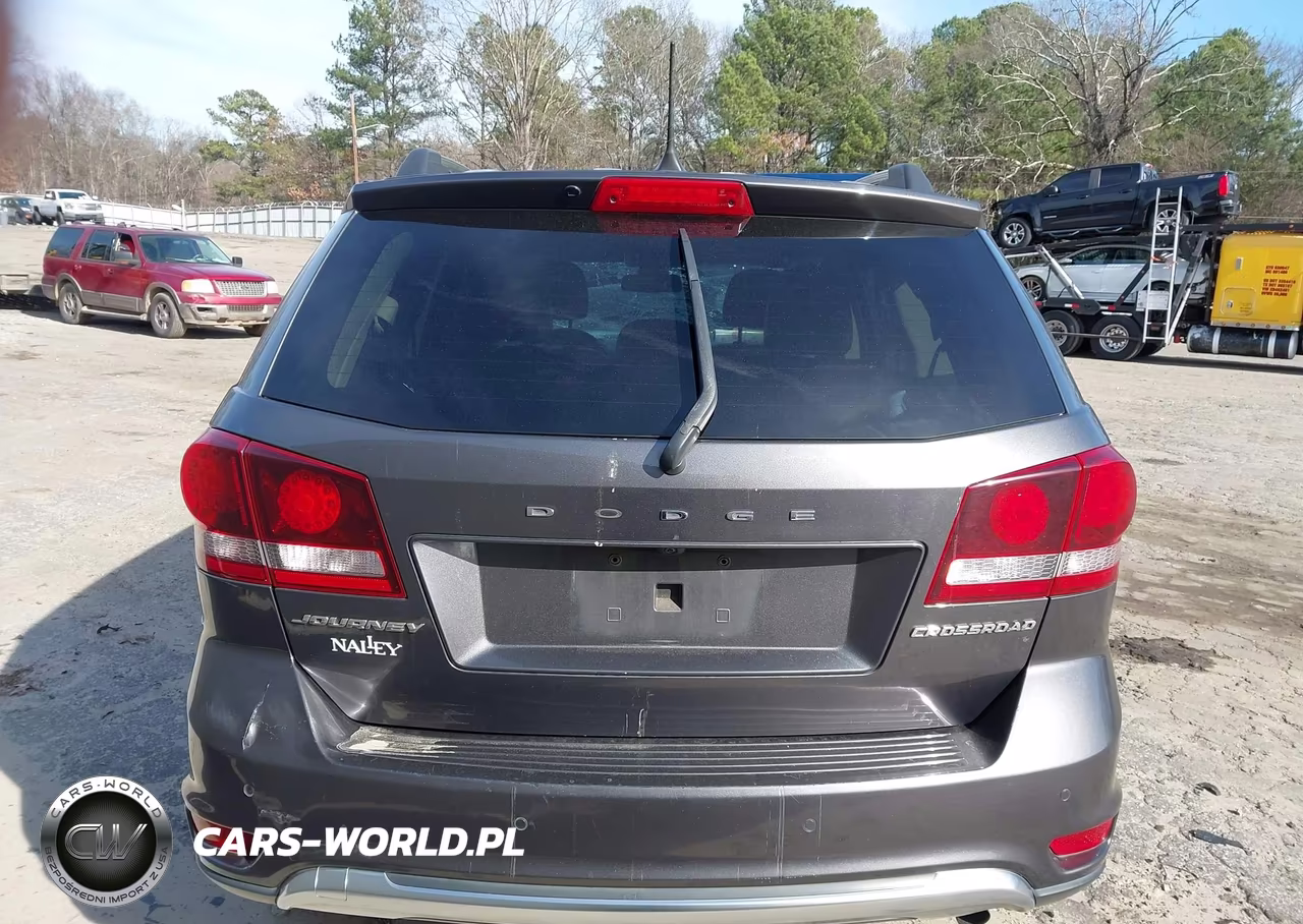 2020 Dodge Journey Crossroad VIN:3C4PDCGB4LT206585 - 15