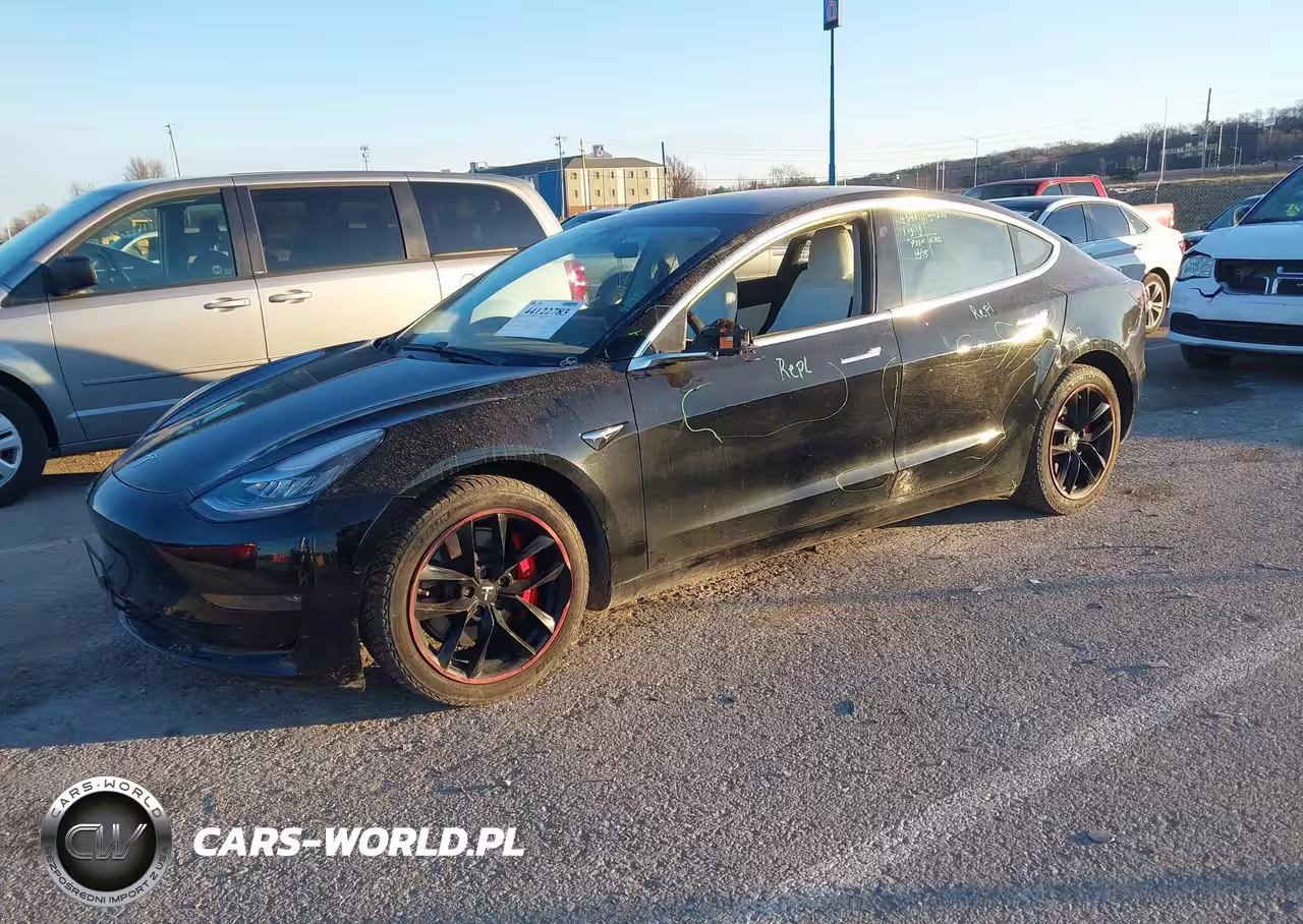 2018 Tesla Model 3 Long Range-Performance