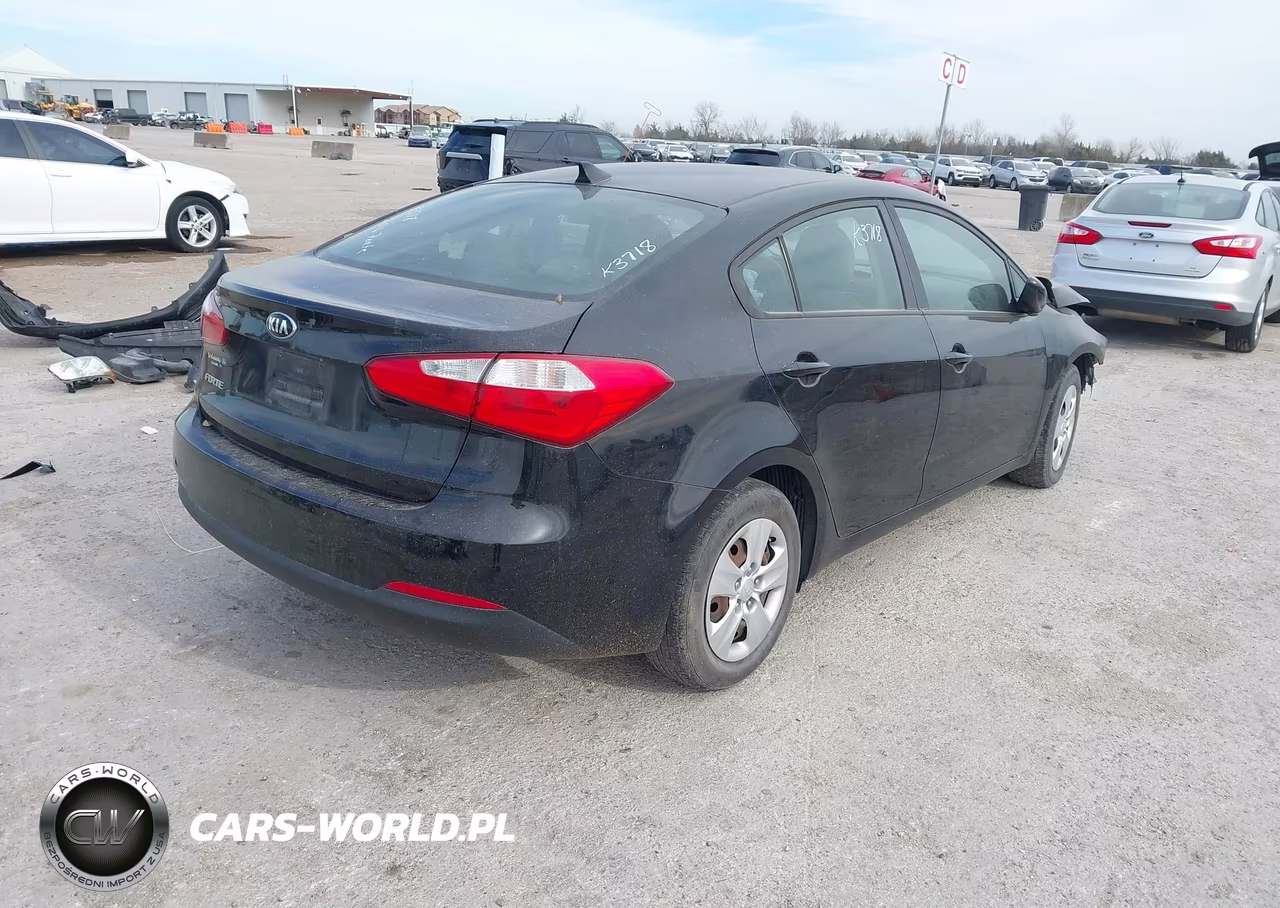 2016 Kia Forte Lx VIN:KNAFK4A67G5593350 - 4
