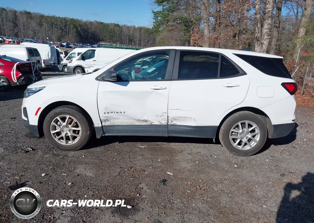 2022 Chevrolet Equinox Ls VIN:3GNAXHEV8NS168009 - 13