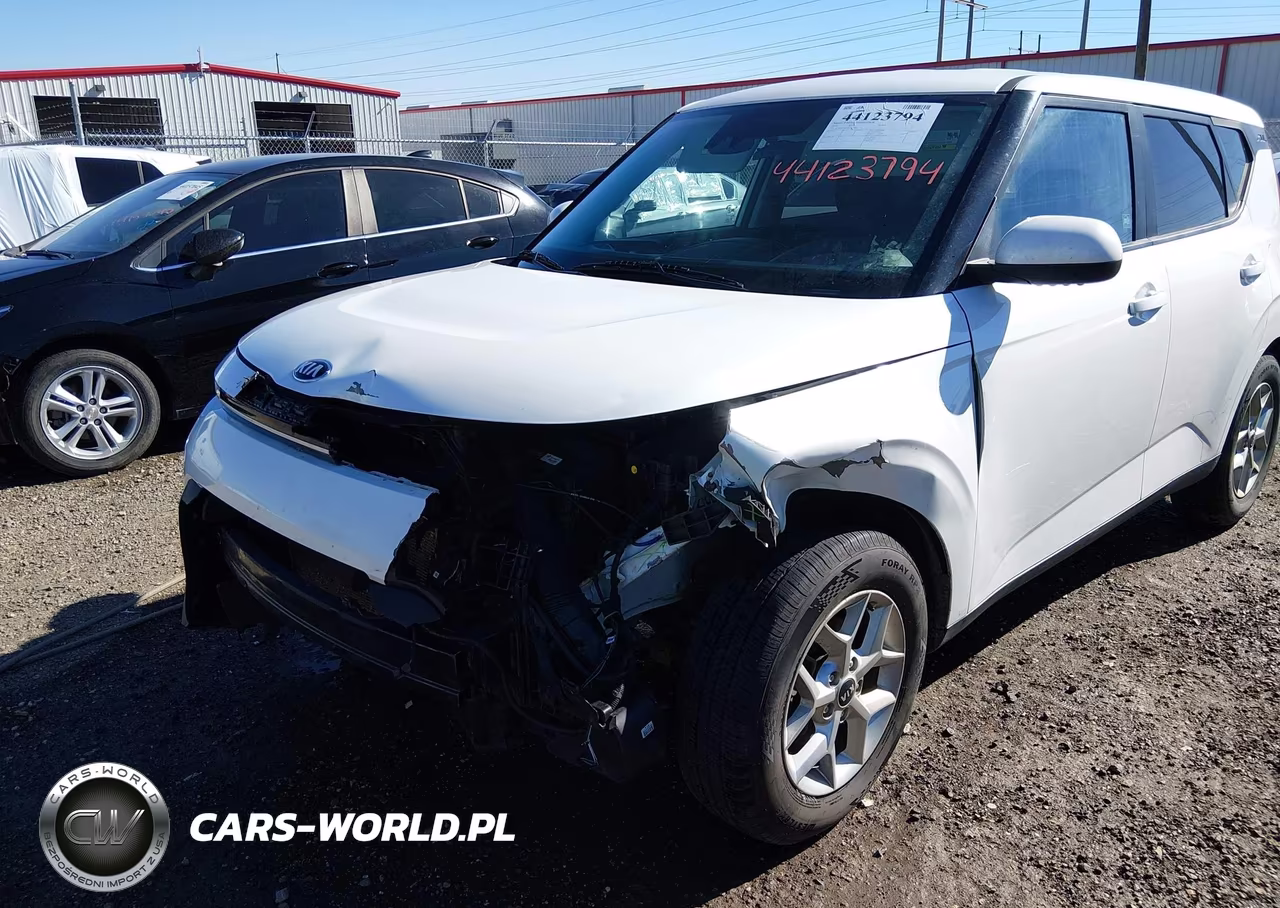 2021 Kia Soul S VIN:KNDJ23AU4M7769762 - 6