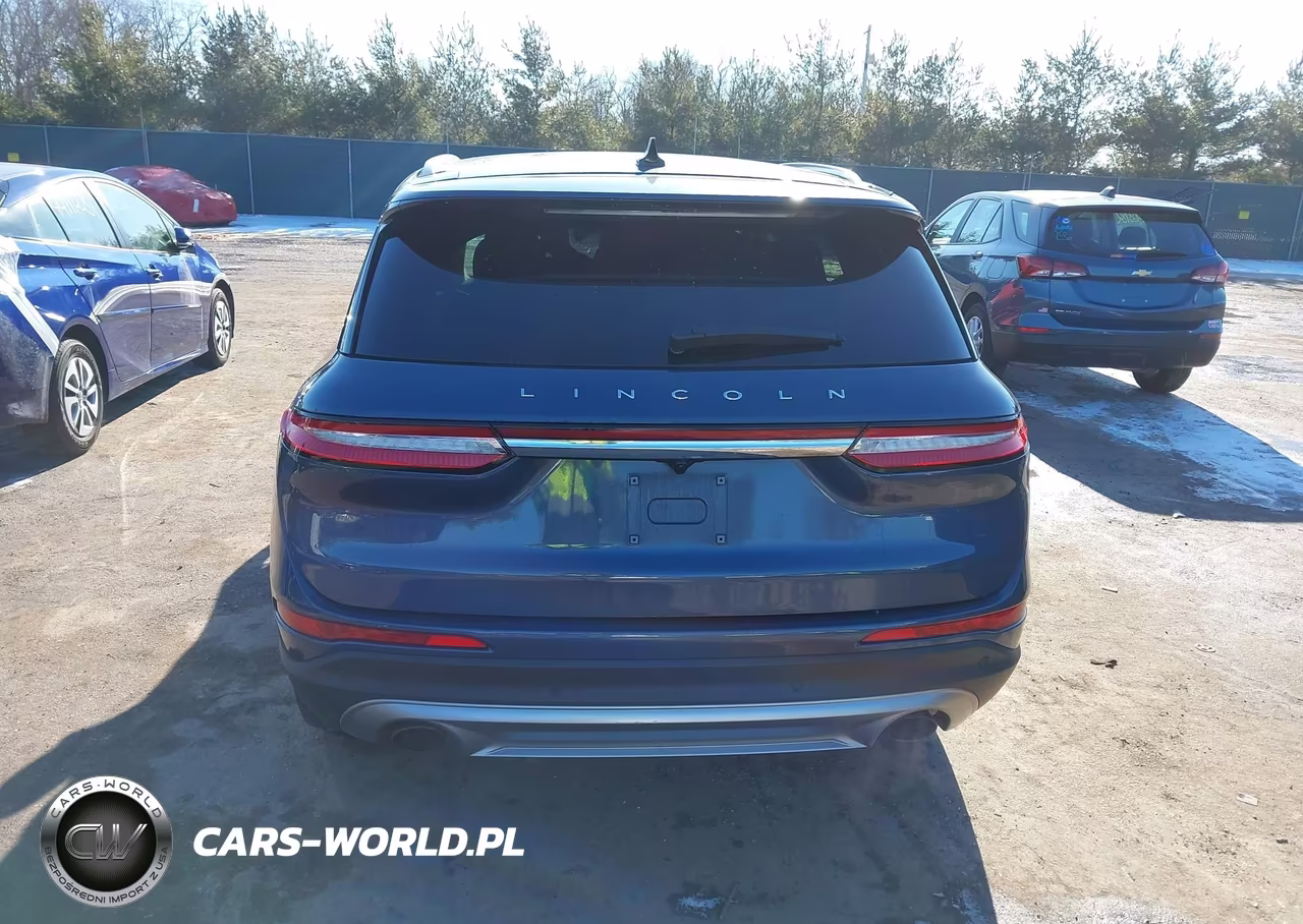 2022 Lincoln Corsair Standard VIN:5LMCJ1D91NUL35947 - 17