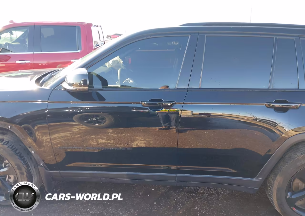 2023 Jeep Grand Cherokee Altitude 4X4 VIN:1C4RJHAG6PC522221 - 15