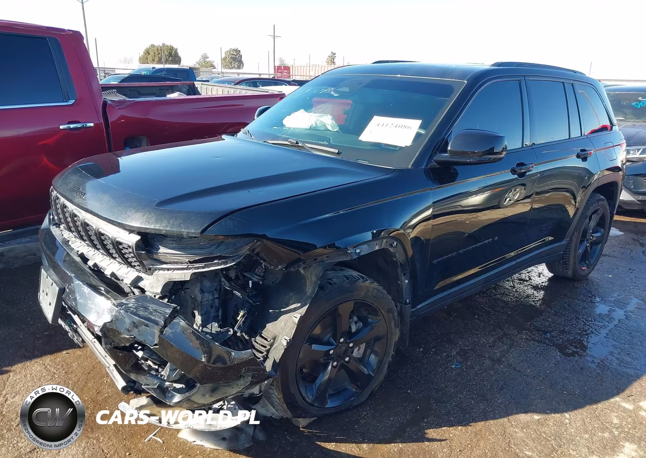 2023 Jeep Grand Cherokee Altitude 4X4 VIN:1C4RJHAG6PC522221 - 2
