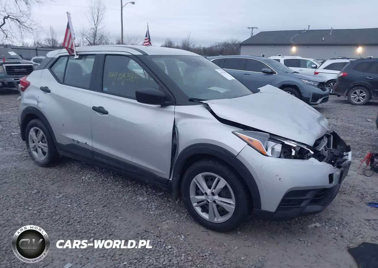 2020 Nissan Kicks S Xtronic Cvt