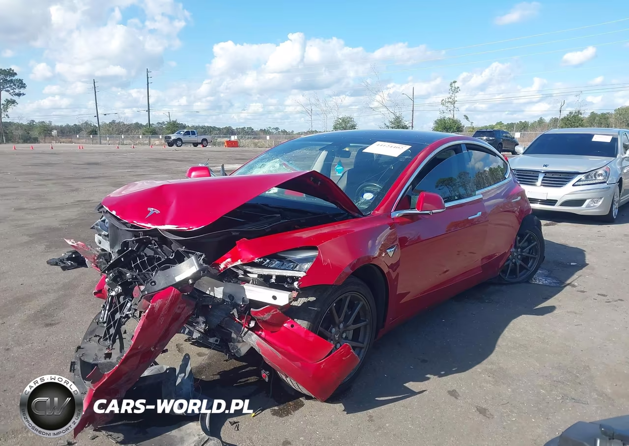 2018 Tesla Model 3 VIN:5YJ3E1EA9JF153808 - 2