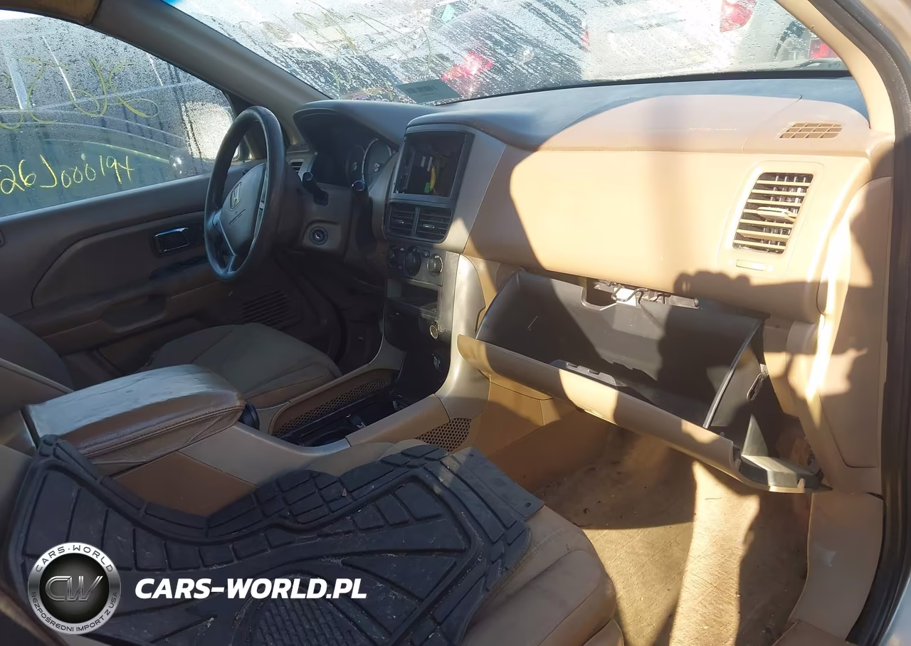 2006 Honda Pilot Lx VIN:5FNYF281X6B029526 - 5