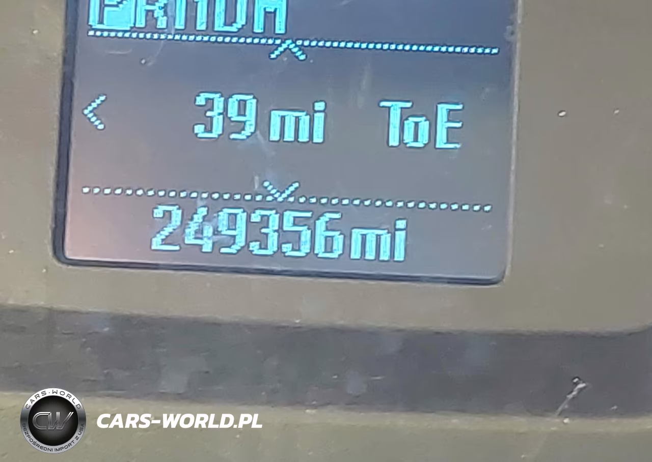 2016 Ford Transit-150 VIN:1FTYE1ZM8GKA81134 - 15