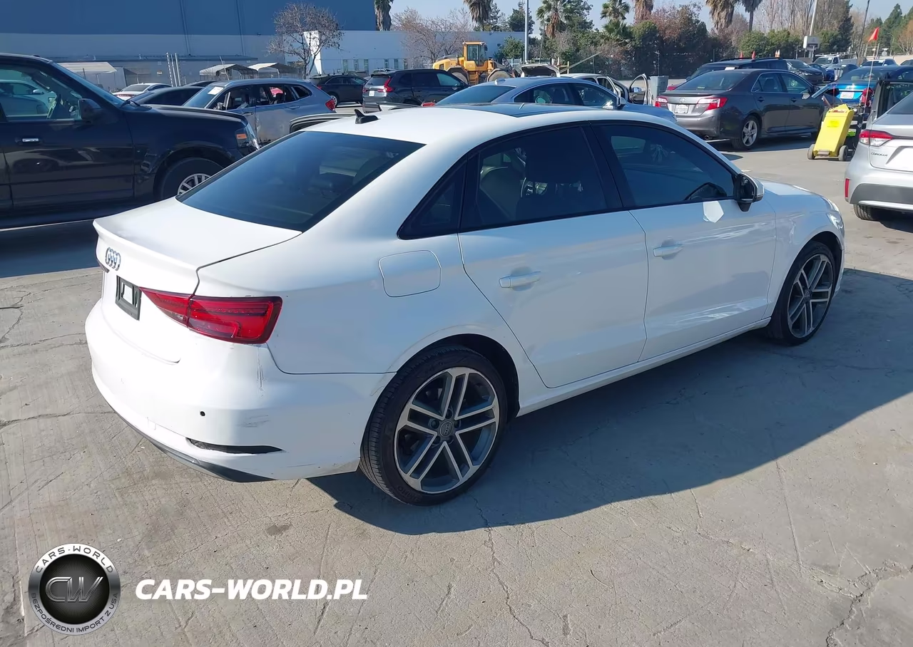 2020 Audi A3 Premium 40 Tfsi Front-Wheel Drive S Tronic VIN:WAUAUGFF7LA103845 - 4