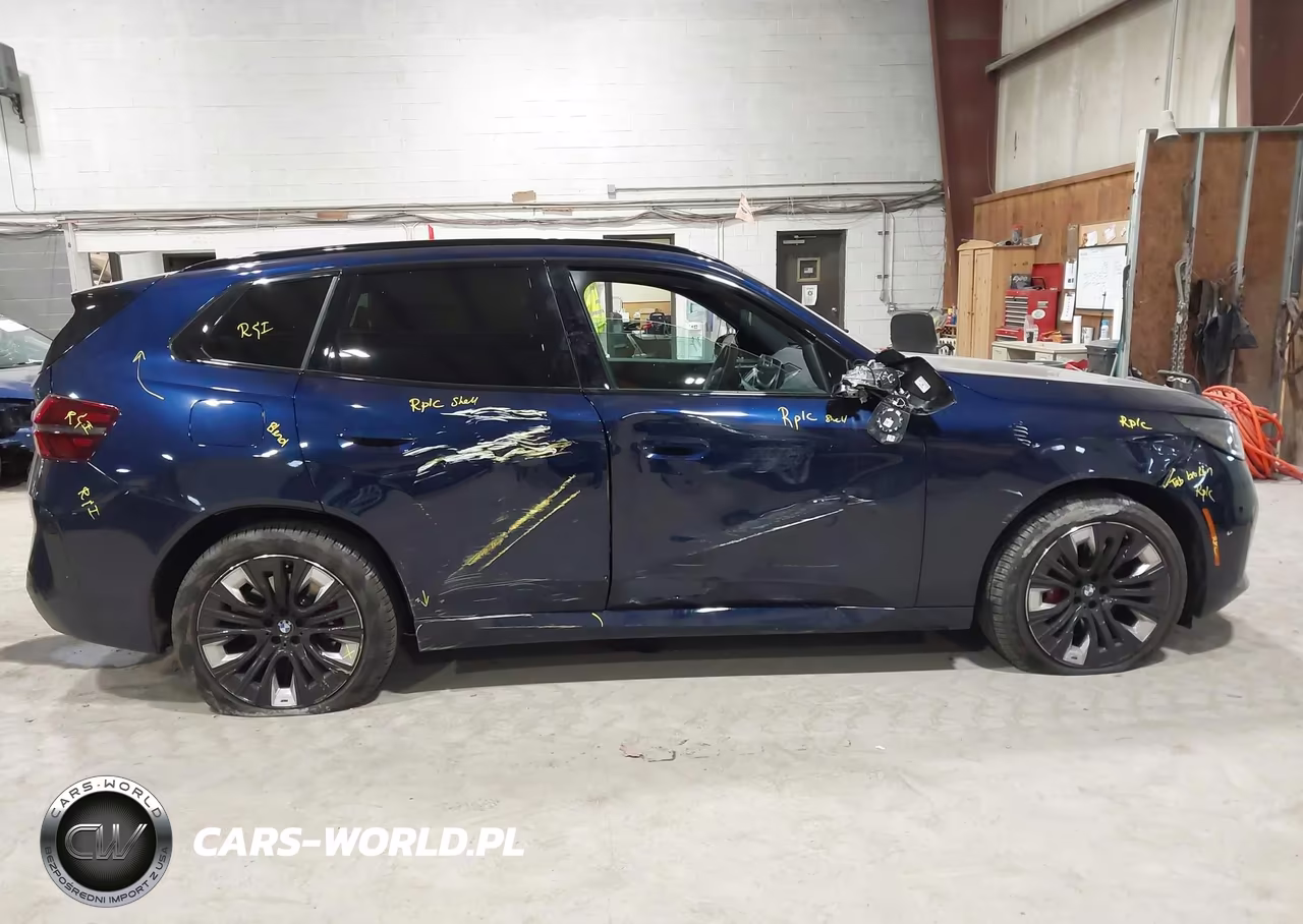 2025 BMW X3 M50 xDrive VIN:5UX73GP00S9097279 - 13