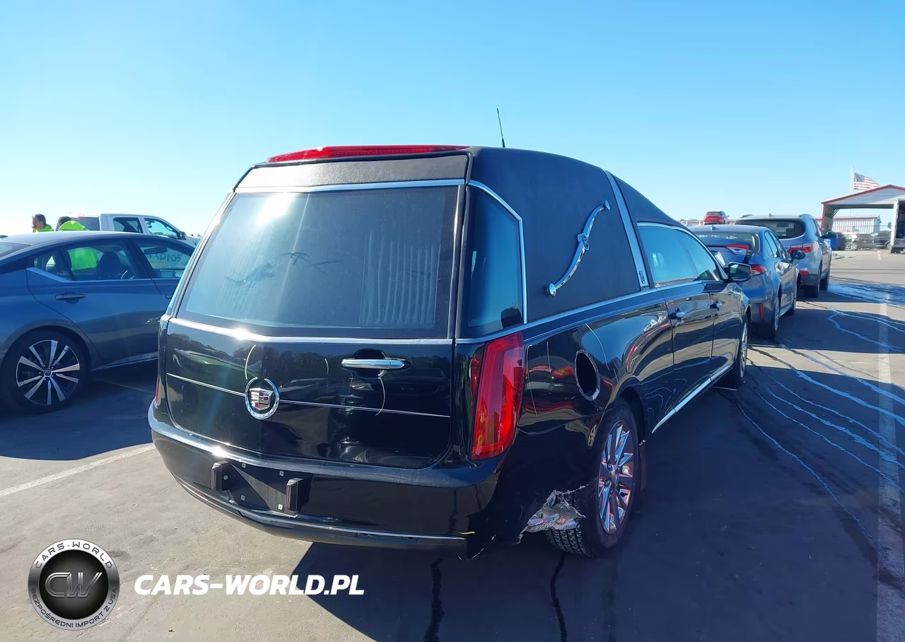 2014 Cadillac Xts B9Q Coachbuilder Funeral Coach VIN:2GEXG7U38E9500077 - 4