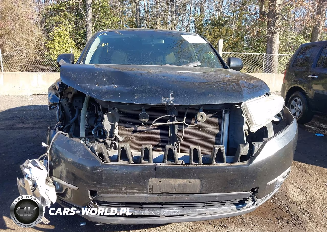 2011 Toyota Highlander Base V6 VIN:5TDBK3EH7BS067892 - 12