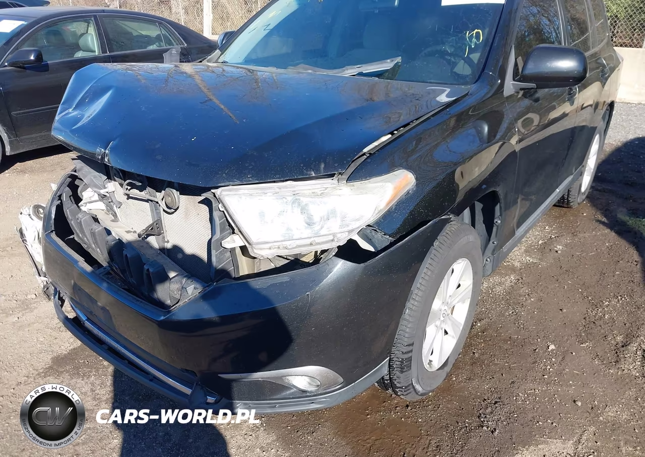 2011 Toyota Highlander Base V6 VIN:5TDBK3EH7BS067892 - 6
