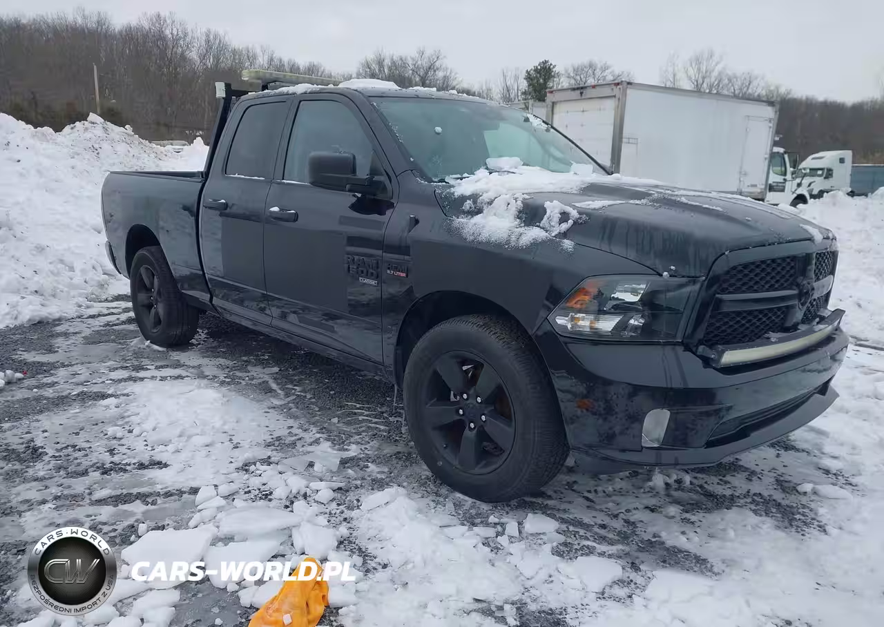 2019 Ram 1500 Classic Express 4X4 6'4 Box