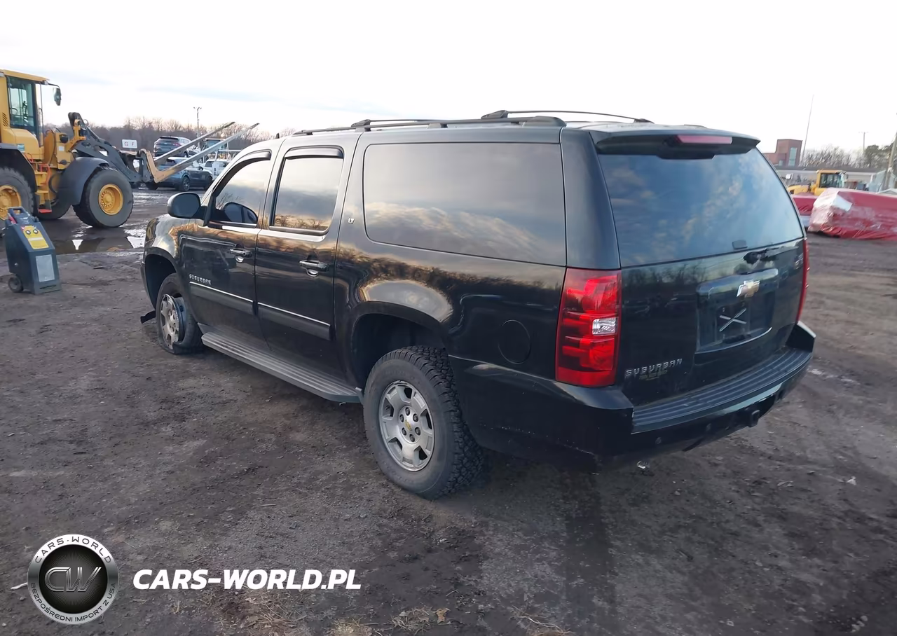 2011 Chevrolet Suburban 1500 Lt1 VIN:1GNSKJE32BR360596 - 3