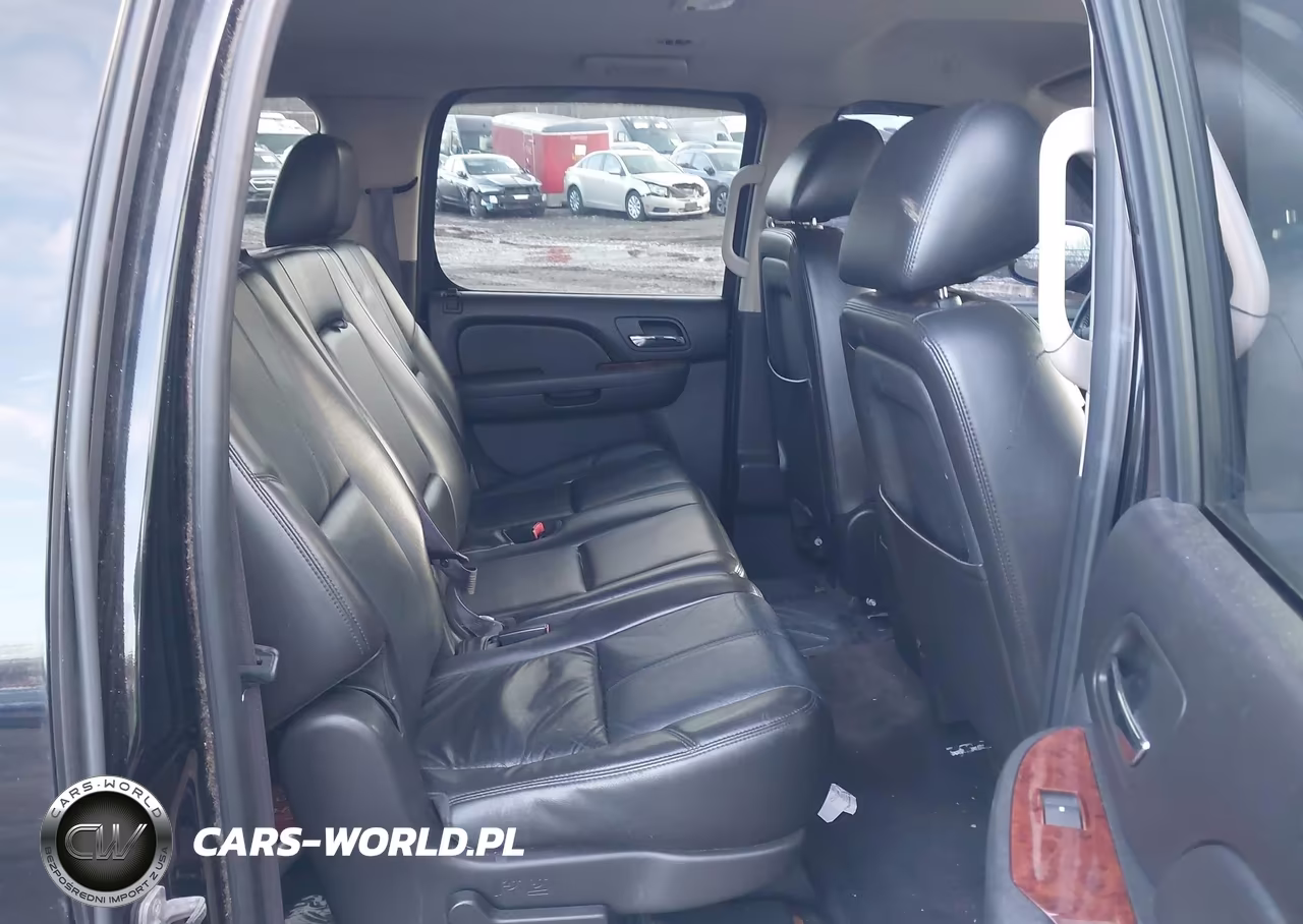 2011 Chevrolet Suburban 1500 Lt1 VIN:1GNSKJE32BR360596 - 8
