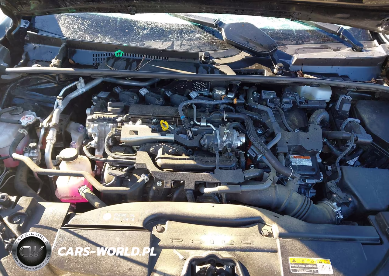 2024 Toyota Prius Xle Awd-E VIN:JTDADABUXR3018208 - 10