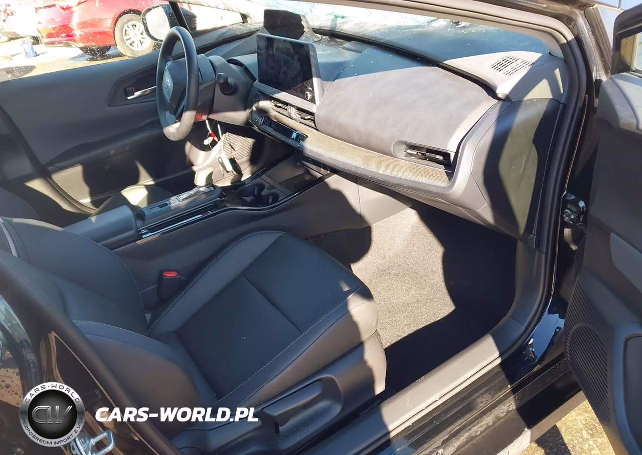 2024 Toyota Prius Xle Awd-E VIN:JTDADABUXR3018208 - 5