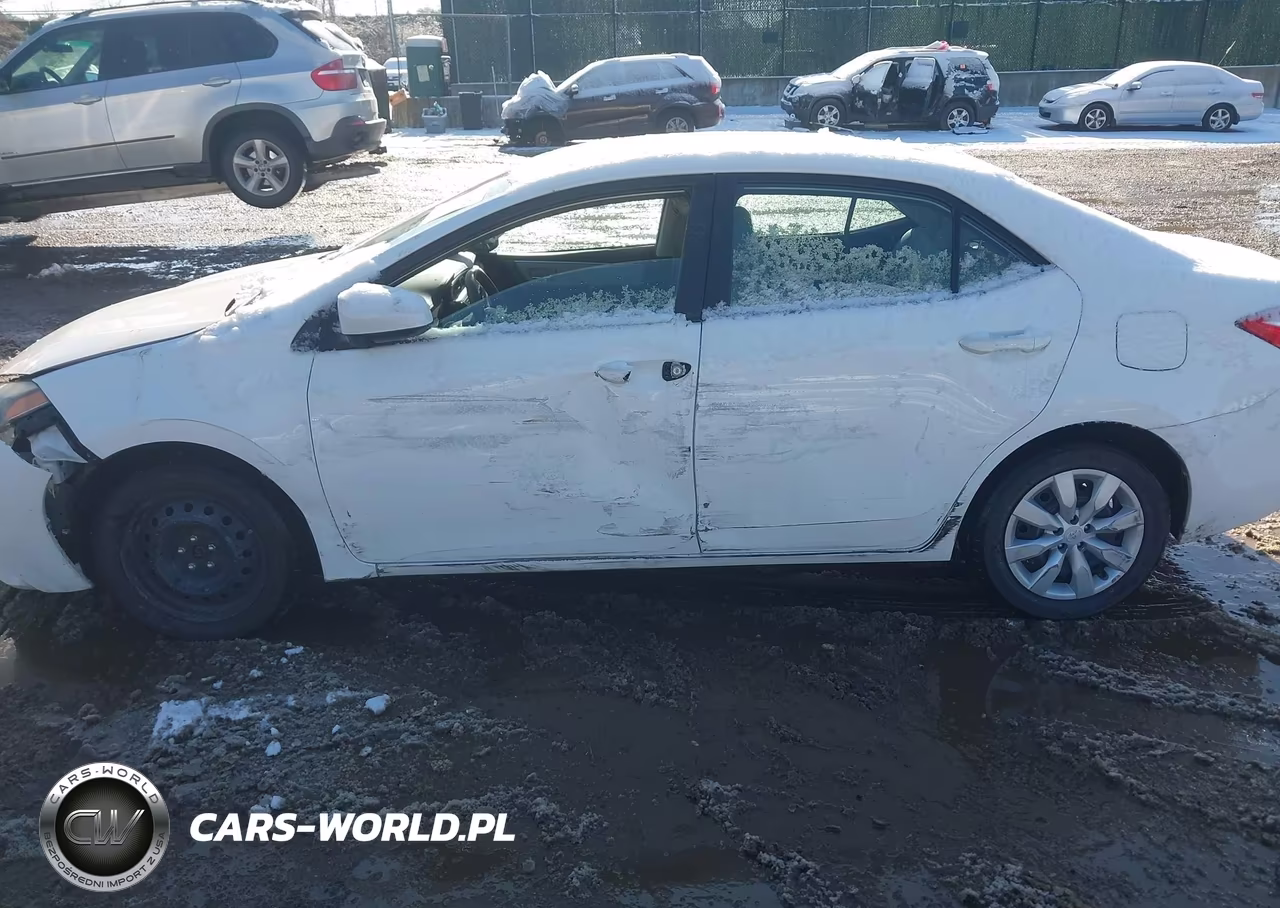 2016 Toyota Corolla Le VIN:2T1BURHE4GC590172 - 14