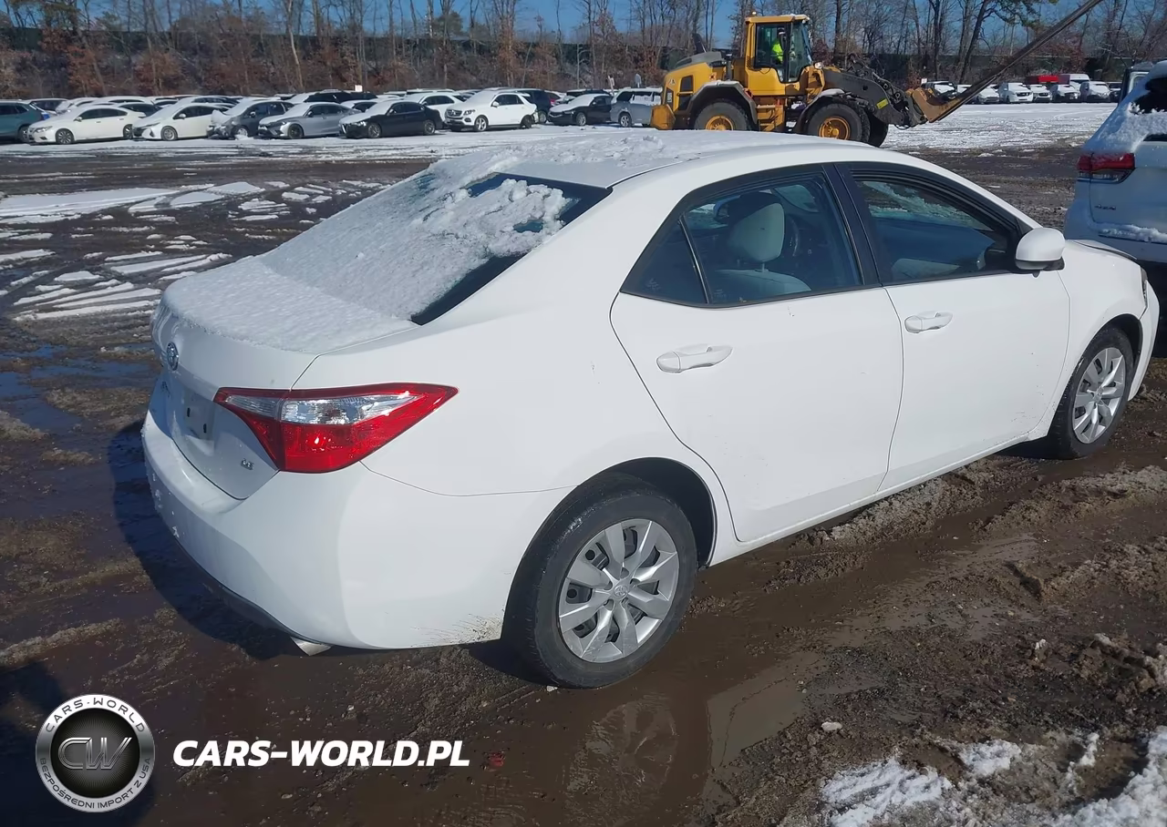 2016 Toyota Corolla Le VIN:2T1BURHE4GC590172 - 4