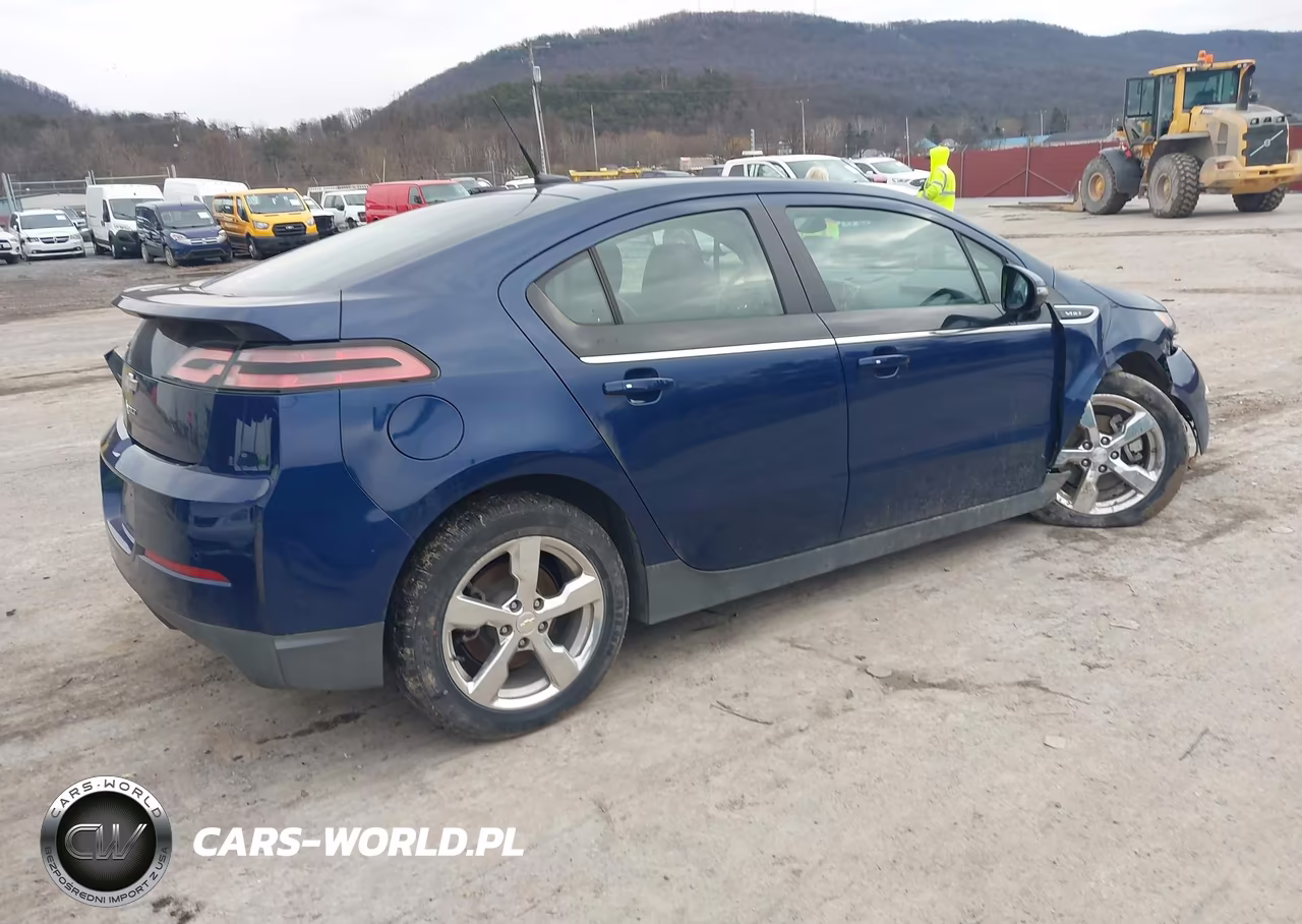 2013 Chevrolet Volt VIN:1G1RD6E49DU134359 - 4