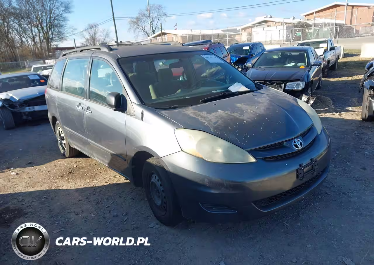 2006 Toyota Sienna Ce-Le