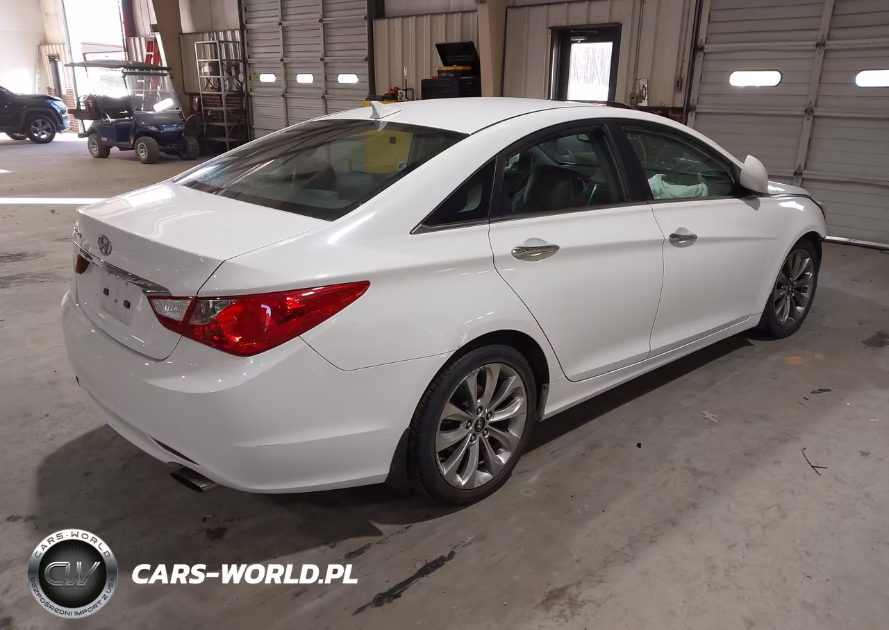 2011 Hyundai Sonata Se-Limited VIN:5NPEC4AC5BH106883 - 4