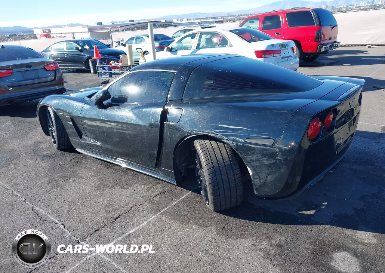 2005 Chevrolet Corvette VIN:1G1YY24U755131370 - 3