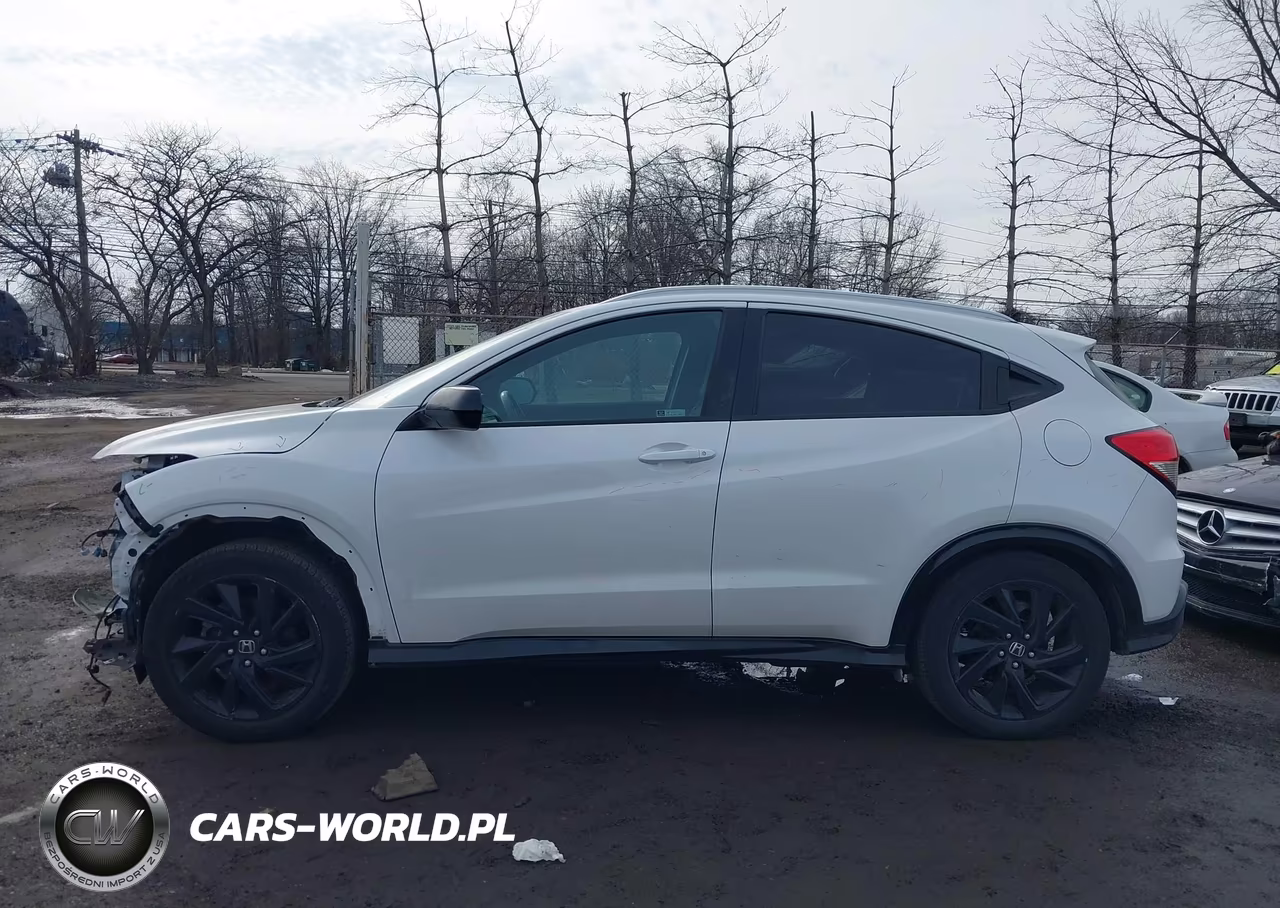 2021 Honda Hr-V Sport VIN:3CZRU6H17MM725099 - 14