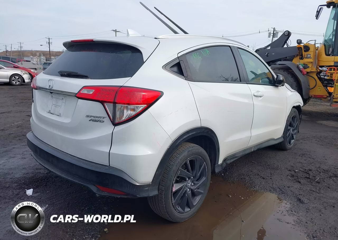 2021 Honda Hr-V Sport VIN:3CZRU6H17MM725099 - 4