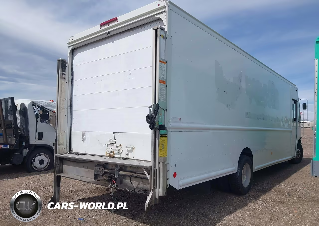 2016 Ford F-59 Commercial Stripped VIN:1F66F5KY5G0A03840 - 17