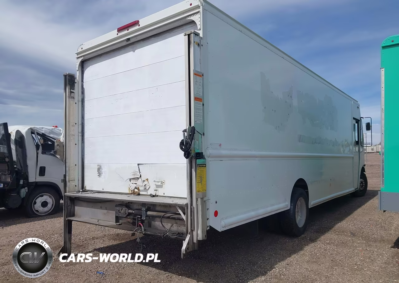2016 Ford F-59 Commercial Stripped VIN:1F66F5KY5G0A03840 - 4