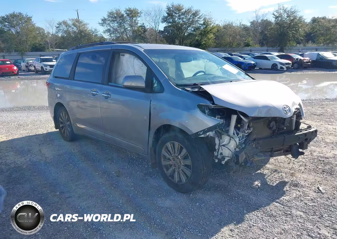 2017 Toyota Sienna Xle-Limited