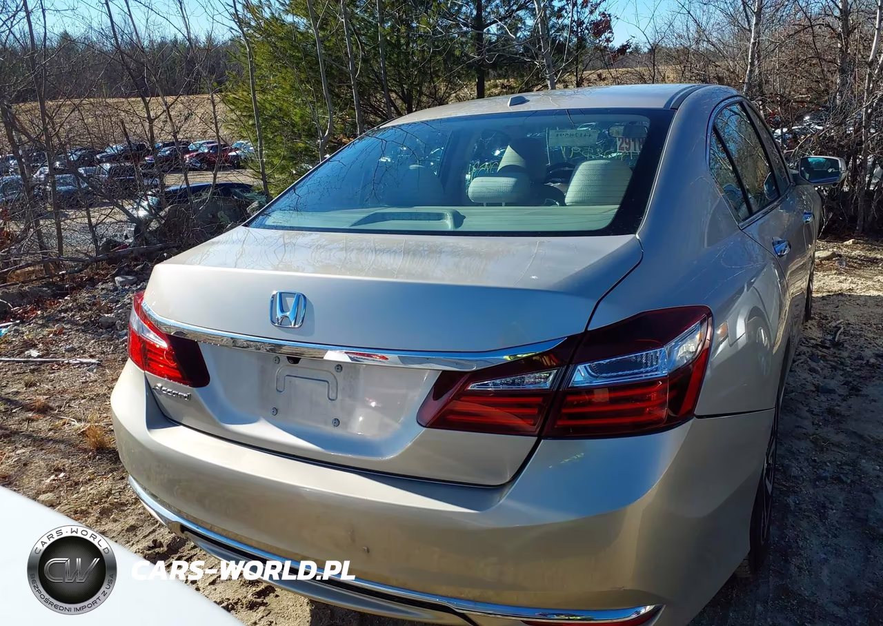 2017 Honda Accord Ex VIN:1HGCR2F72HA044642 - 17