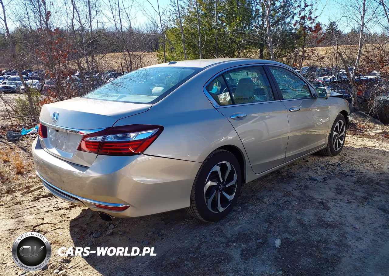 2017 Honda Accord Ex VIN:1HGCR2F72HA044642 - 4