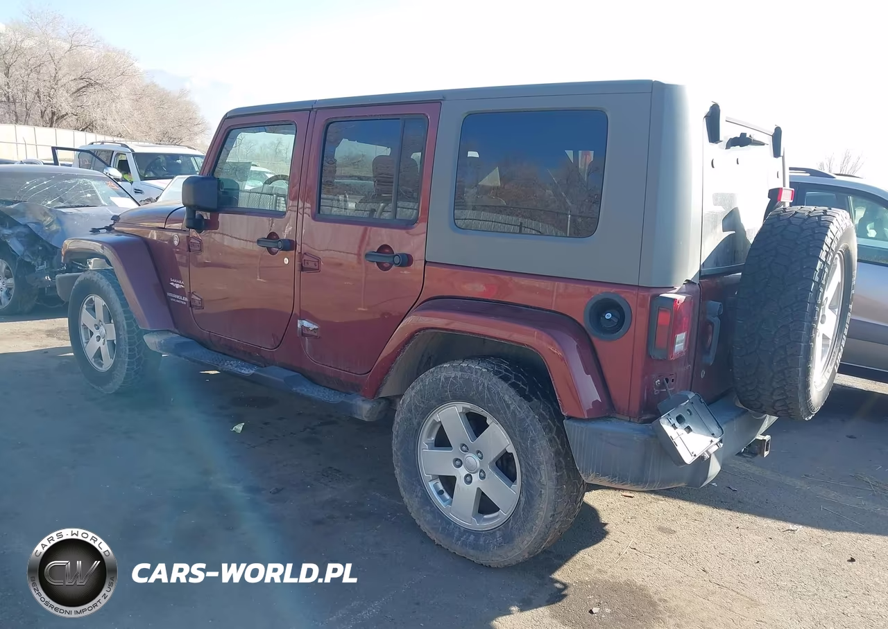 2007 Jeep Wrangler Unlimited Sahara VIN:1J4GA59157L220676 - 3