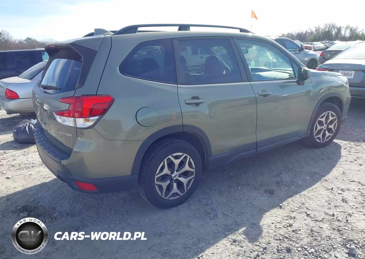 2020 Subaru Forester Premium VIN:JF2SKAJC7LH443772 - 4