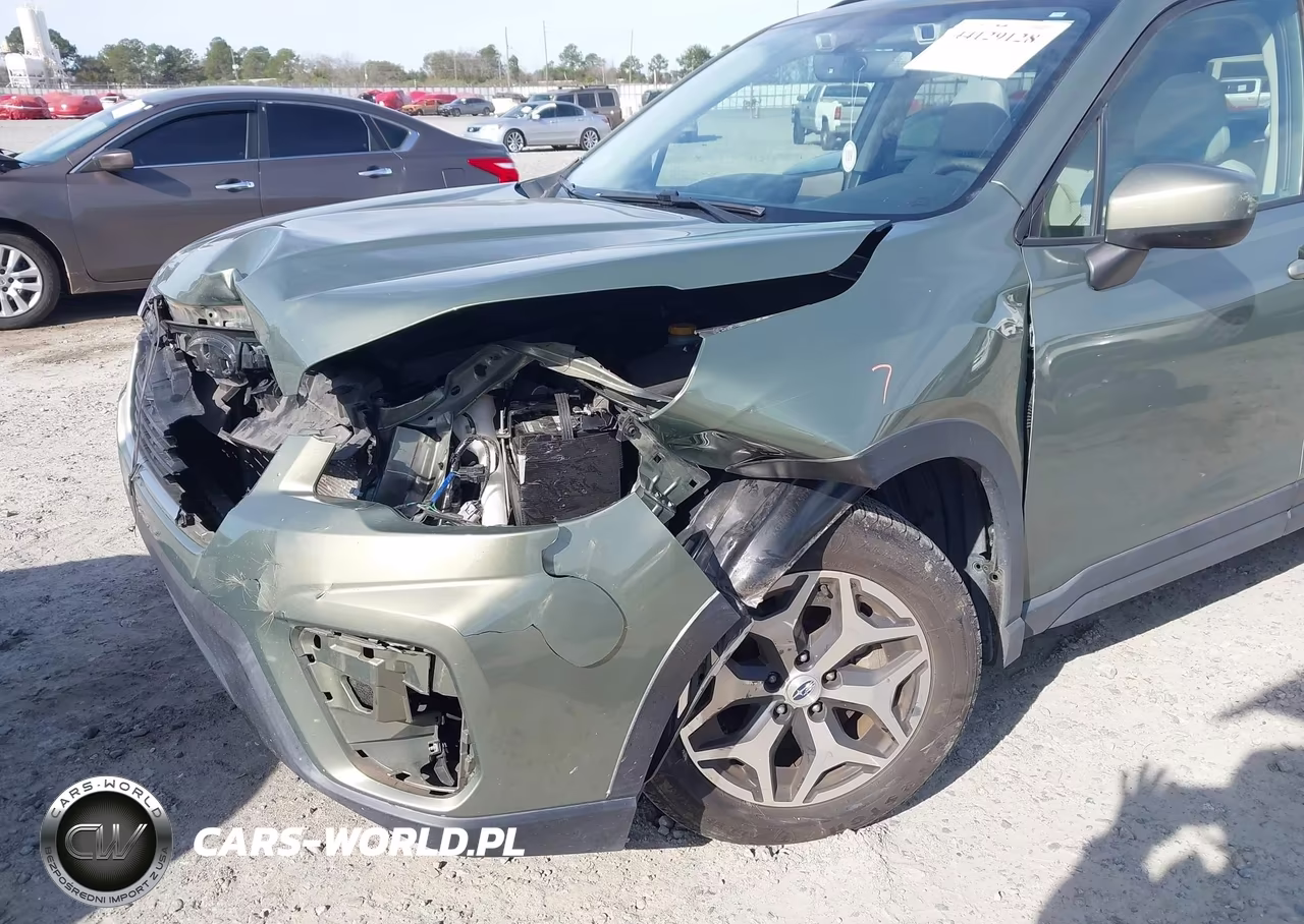 2020 Subaru Forester Premium VIN:JF2SKAJC7LH443772 - 6