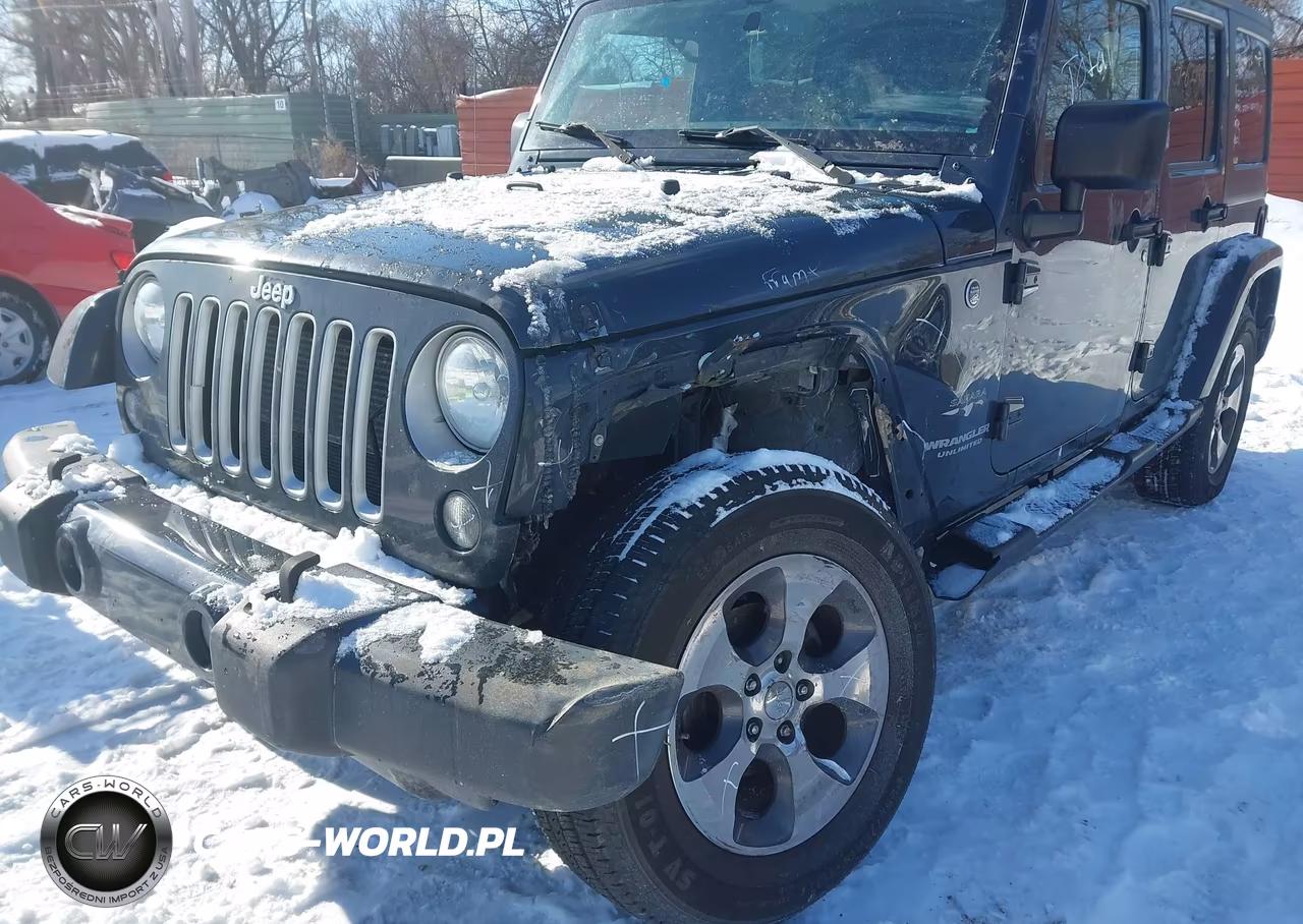 2017 Jeep Wrangler Unlimited Sahara VIN:1C4BJWEG8HL621978 - 6
