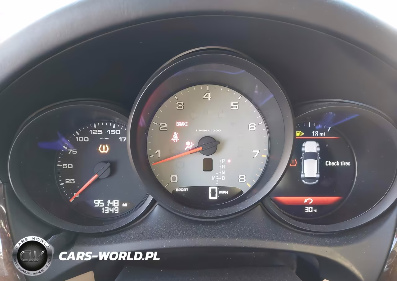 2017 Porsche Macan S VIN:WP1AB2A54HLB13186 - 16