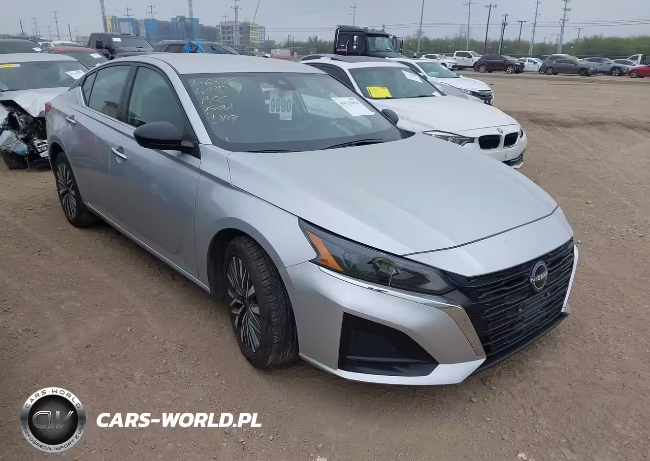 2024 Nissan Altima Sv Fwd