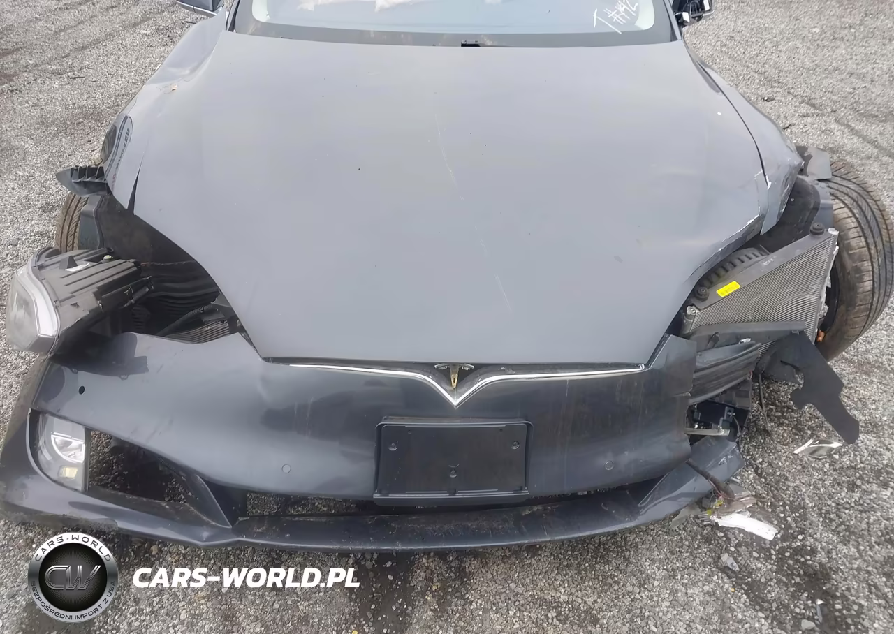 2018 Tesla Model S VIN:5YJSA1E23JF256724 - 11